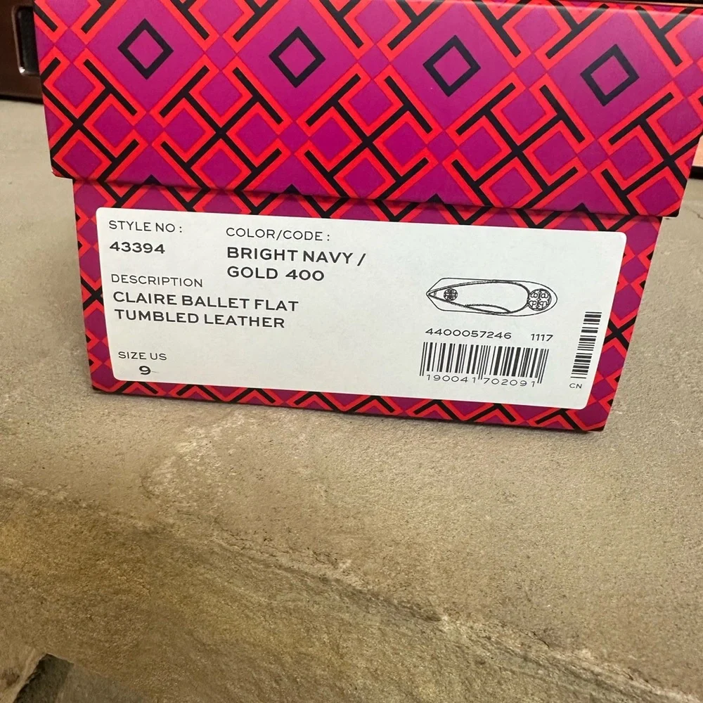 NIB Tory Burch Claire Ballet Flats in Tumbled Navy - Picture 7 of 7